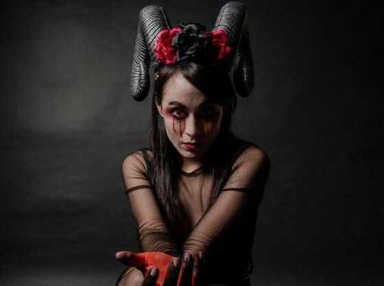 ミニスカ刑事は悪魔の娘 〜処女を奪われたデビルガール、絶望の凌●から完全覚醒して世界を救う〜｜YAMATO